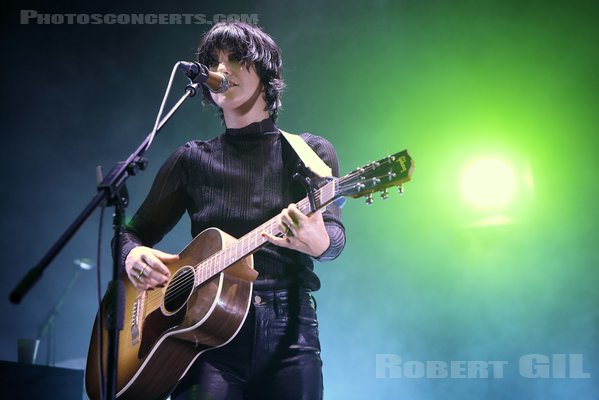 SHARON VAN ETTEN - 2022-06-15 - PARIS - La Cigale - 